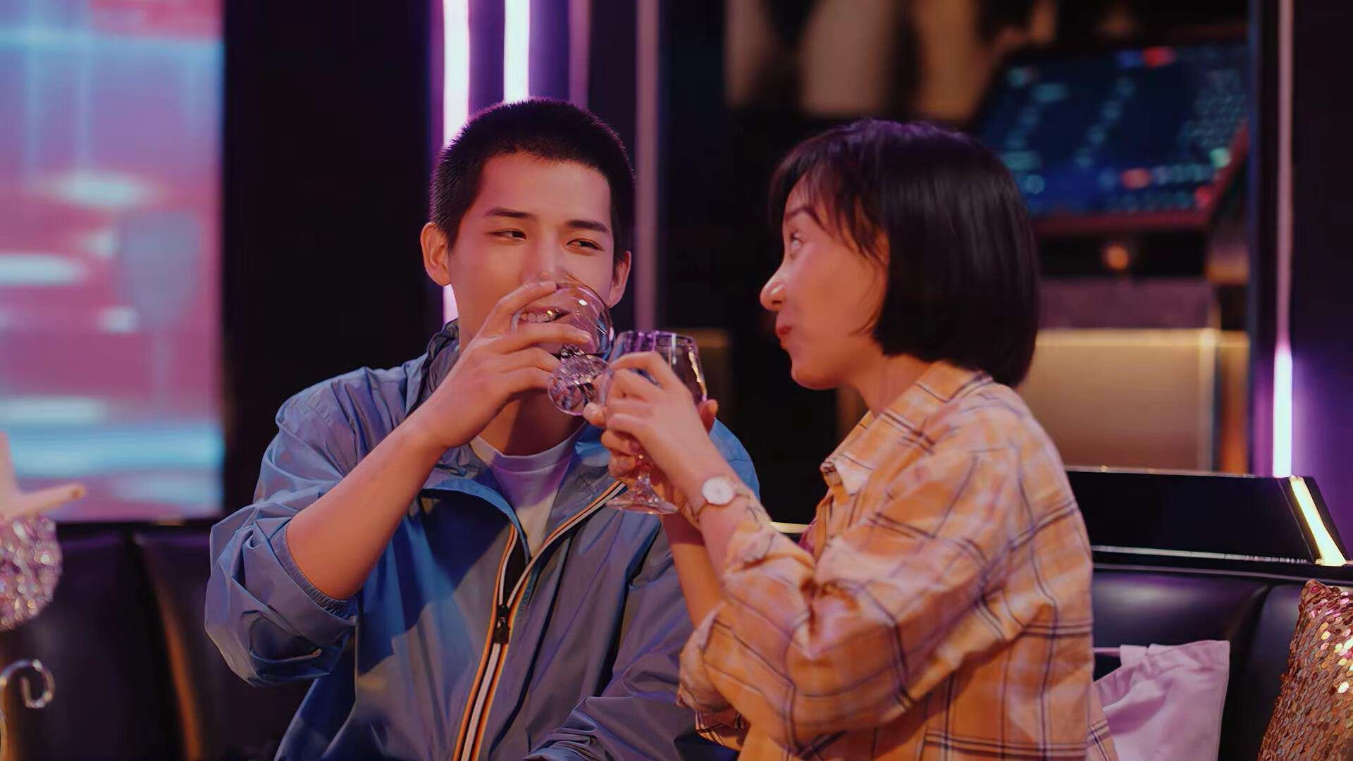 “阿仙奴与热刺:攻守大战,胜者谁属?”