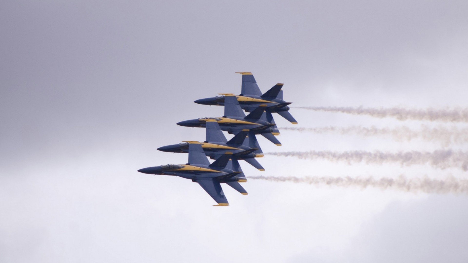 火箭发布纪念款球衣纪念退役球星,火箭球衣变迁史