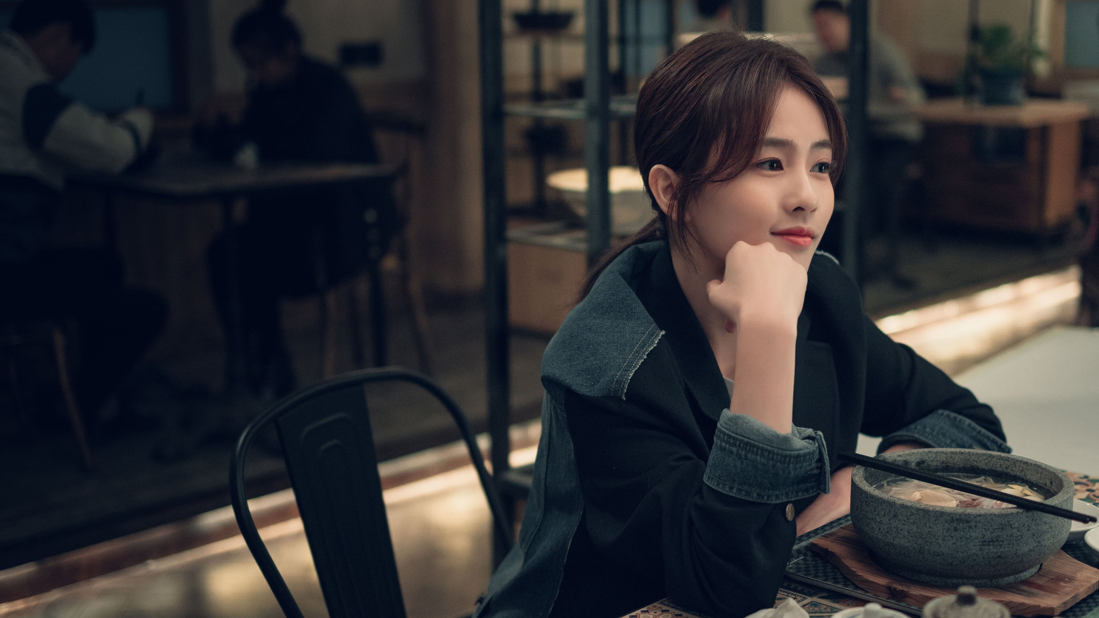 青少年篮球比赛引入专业裁判提升比赛规范化，青少年篮球选拔赛